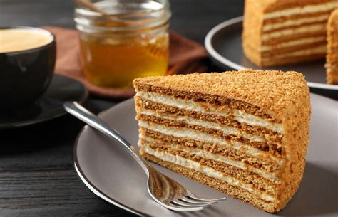  La Chikhertma: Un Délice Russe à Goûter Absolument au Moins Une Fois dans Sa Vie!