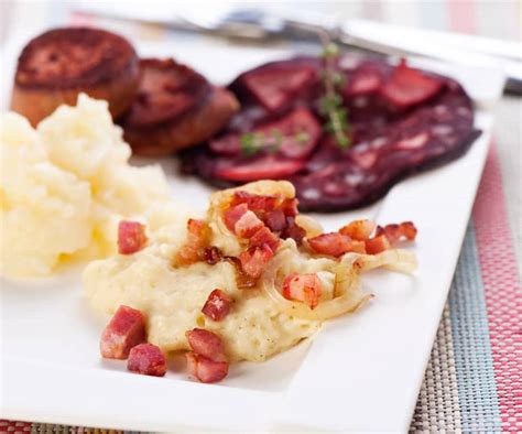  Himmel und Erde: Un plat terre-ciel aux saveurs réconfortantes d’Ingolstadt!