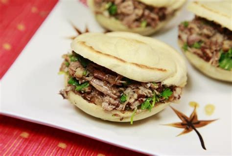  Le Rou Jia Mo De Xinzhou: Un Sandwich Chinois Savoureux Qui Férocement Déclenche L'Eau à la Bouche !